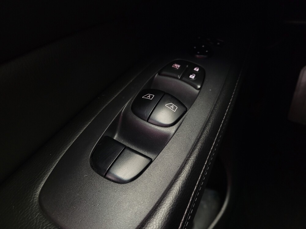 2013 Nissan Pathfinder in Maple Heights, OH 44137 - 18095094 27