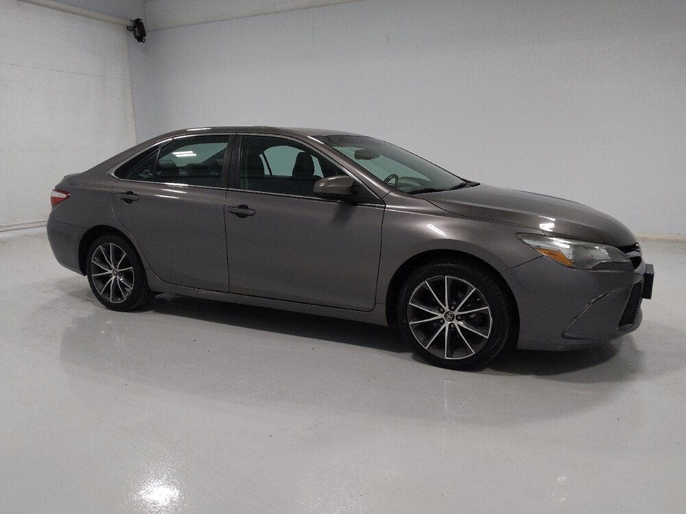 2017 Toyota Camry in Columbus, OH 43228 - 18095095 11