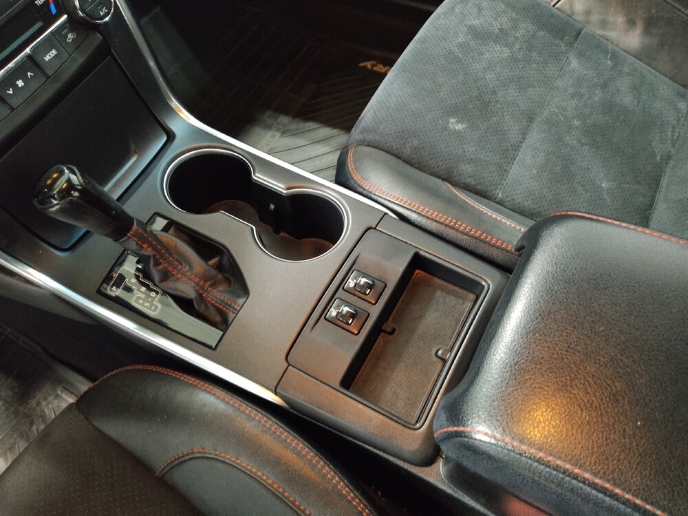 2017 Toyota Camry in Columbus, OH 43228 - 18095095 26