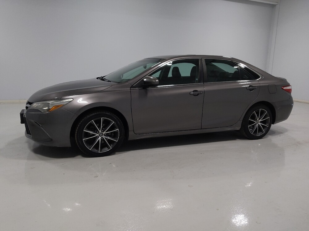 2017 Toyota Camry in Columbus, OH 43228 - 18095095 2