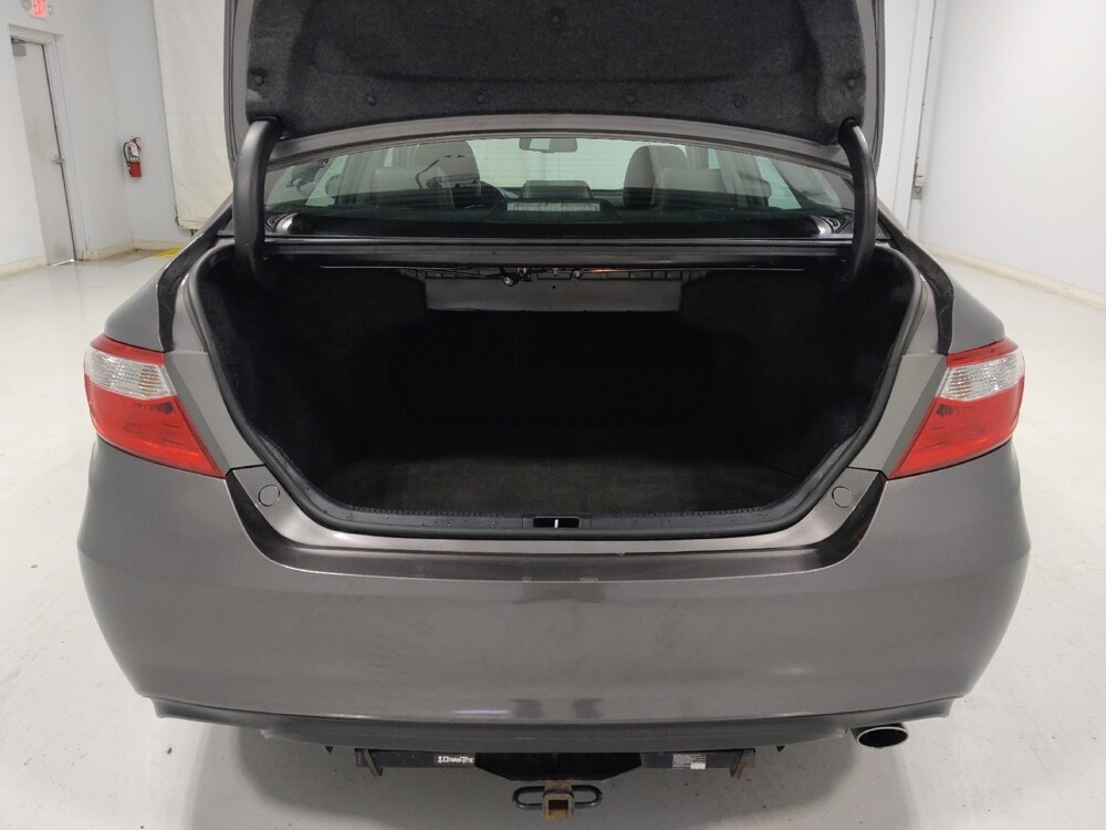 2017 Toyota Camry in Columbus, OH 43228 - 18095095 29