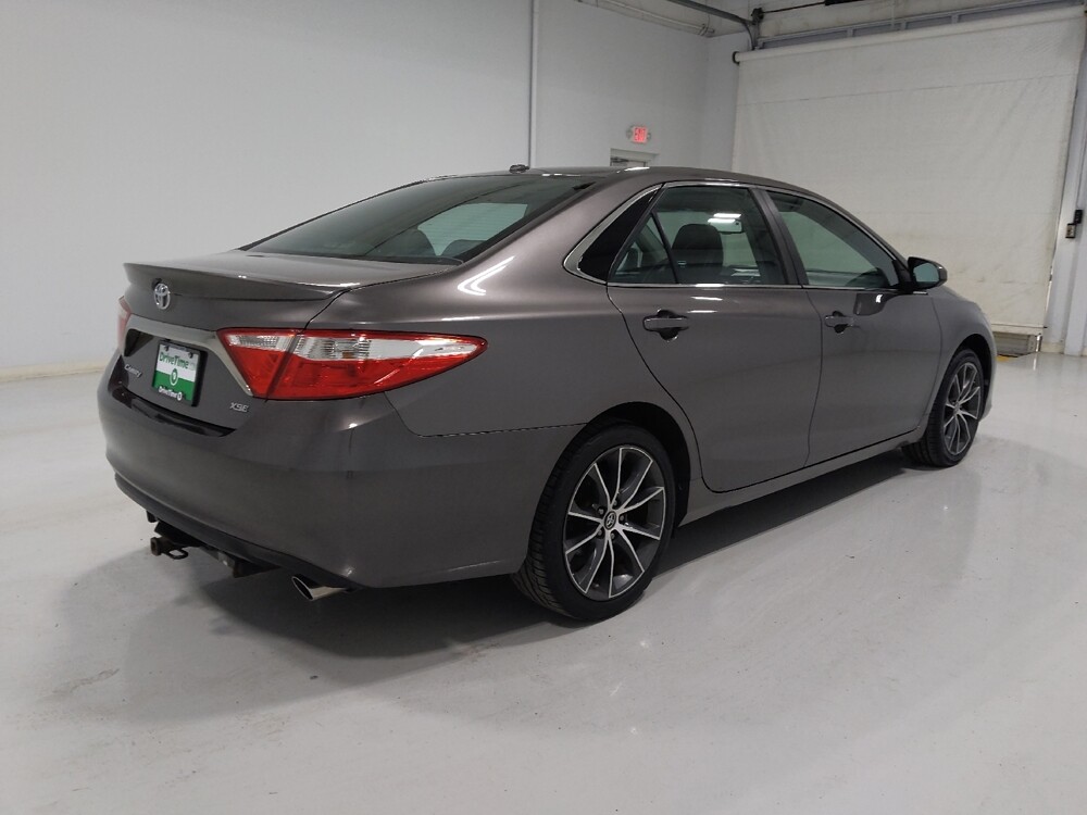 2017 Toyota Camry in Columbus, OH 43228 - 18095095 9