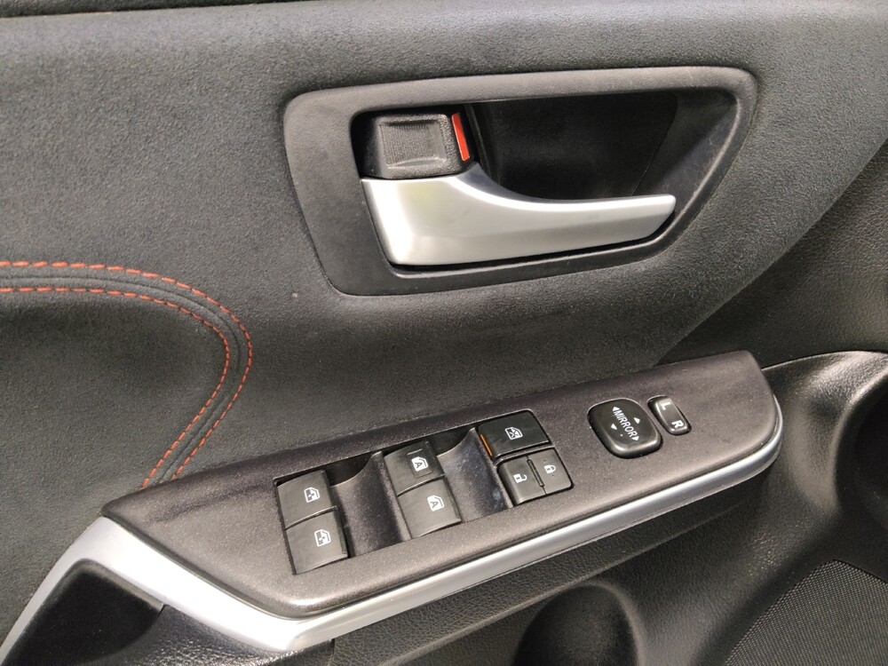 2017 Toyota Camry in Columbus, OH 43228 - 18095095 27