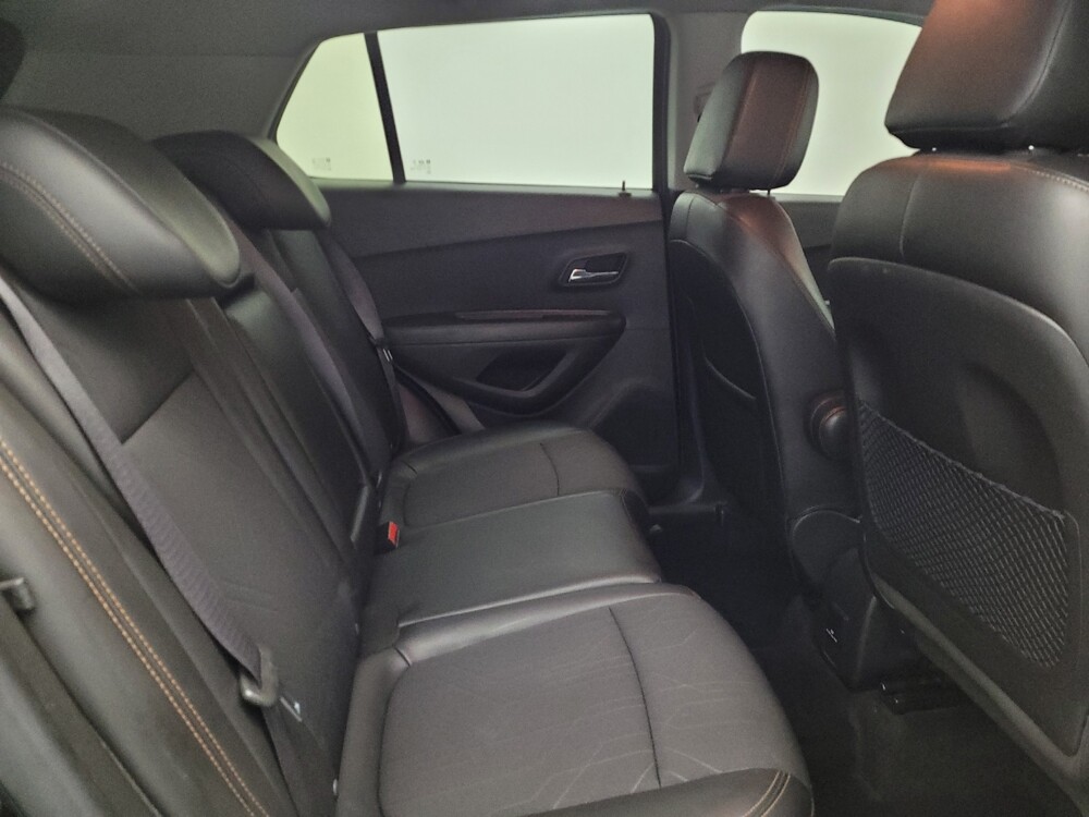 2019 Chevrolet Trax in Miamisburg, OH 45342 - 18095096 19