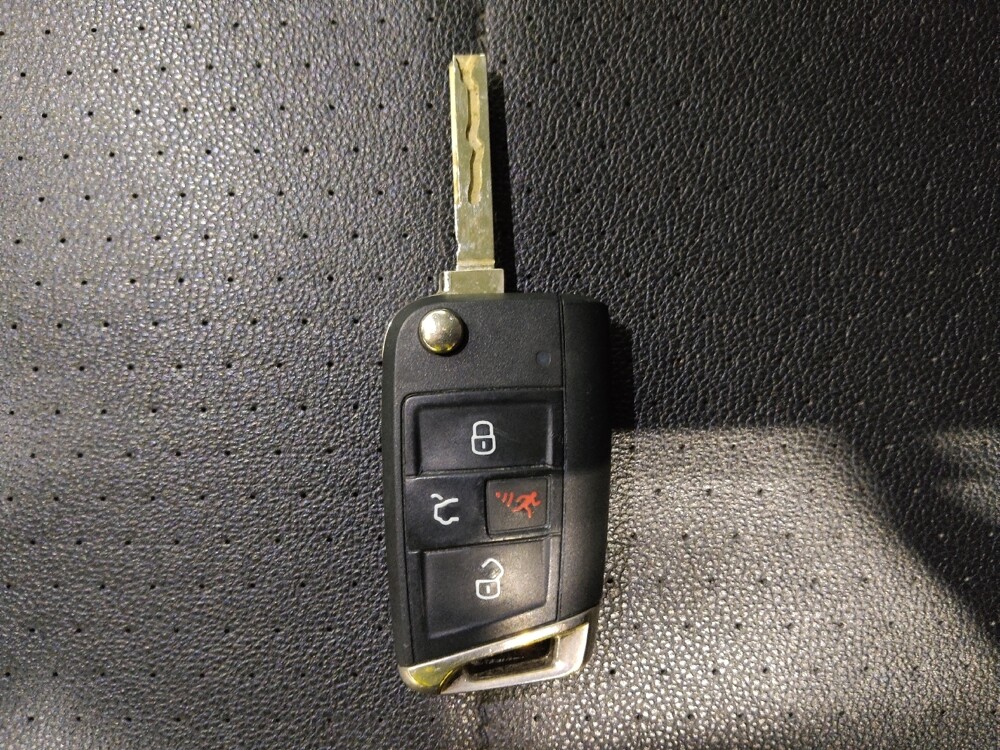 2021 Volkswagen Tiguan in Columbus, OH 43228 - 18095100 32