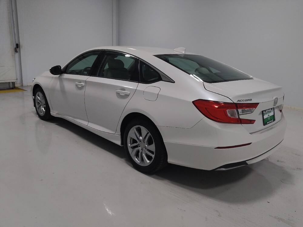 2018 Honda Accord in Columbus, OH 43228 - 18095101 5