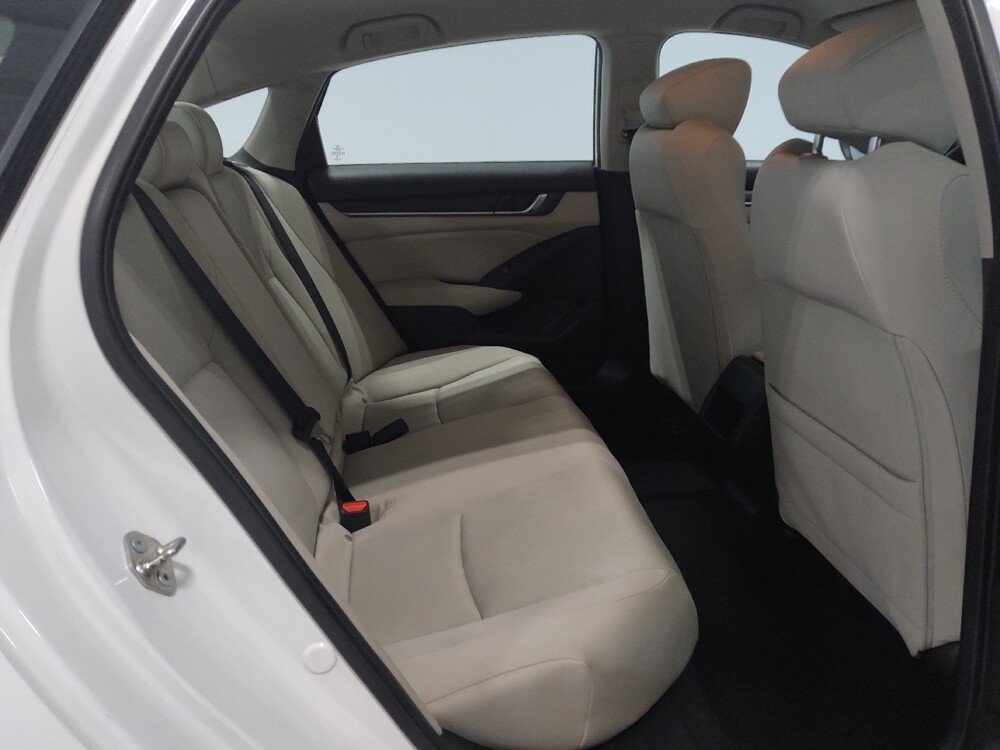 2018 Honda Accord in Columbus, OH 43228 - 18095101 19