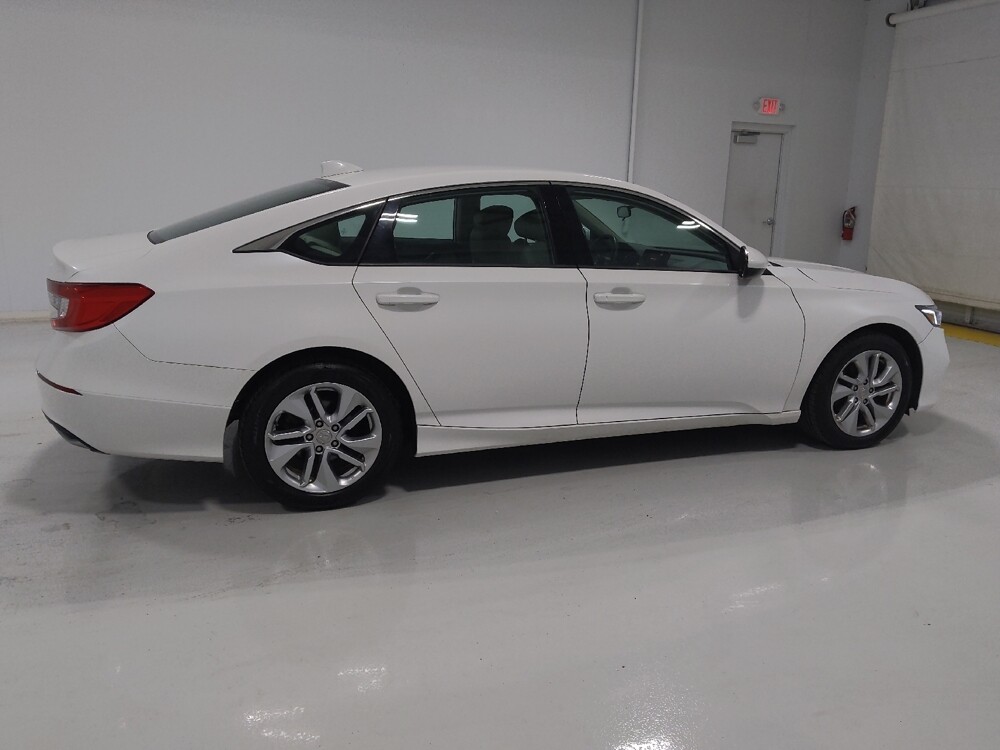 2018 Honda Accord in Columbus, OH 43228 - 18095101 10