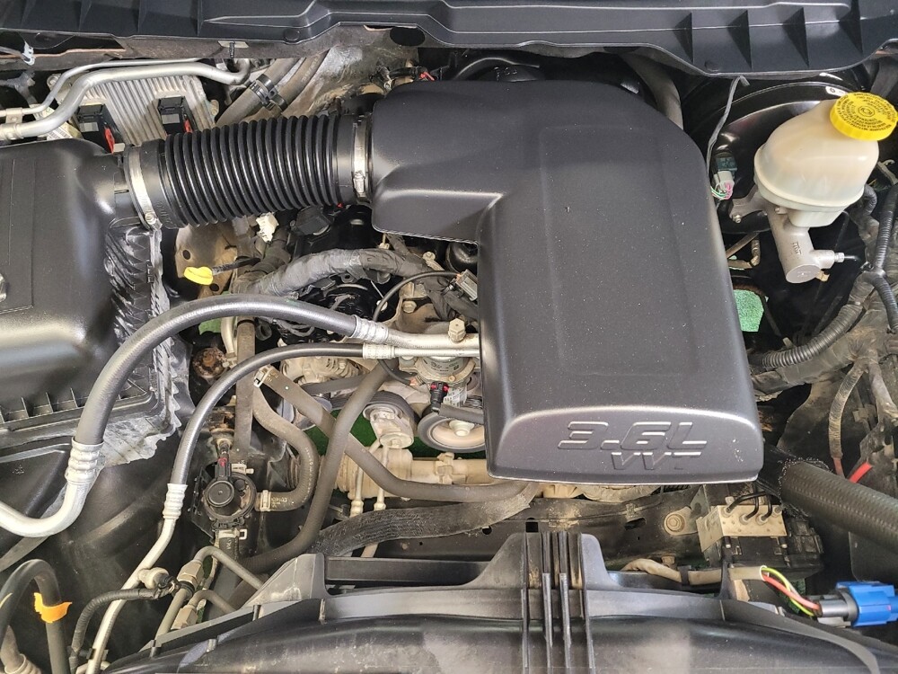 2017 RAM 1500 in Toledo, OH 43617 - 18095107 30