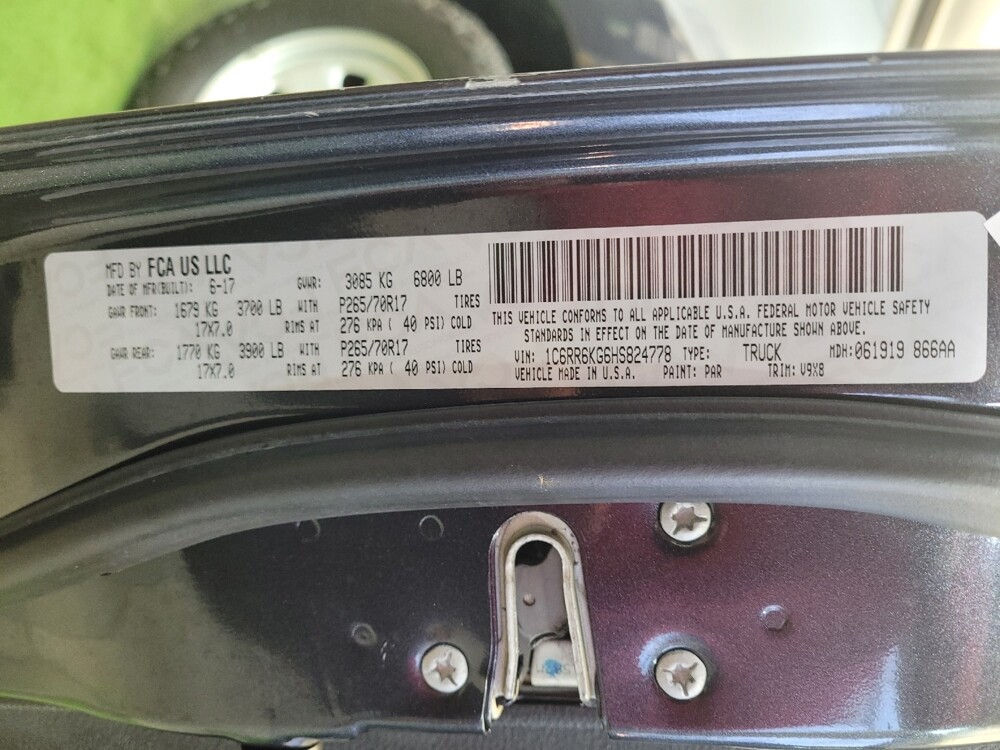 2017 RAM 1500 in Toledo, OH 43617 - 18095107 33