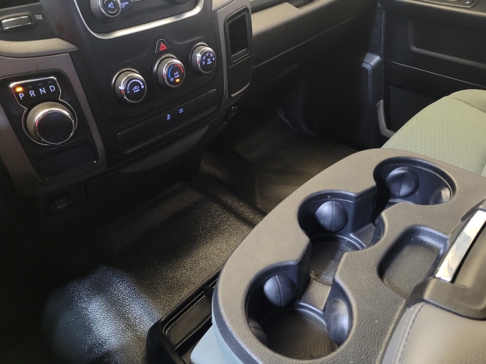 2017 RAM 1500 in Toledo, OH 43617 - 18095107 26