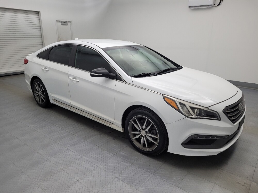 2017 Hyundai Sonata in Maple Heights, OH 44137 - 18095108 11