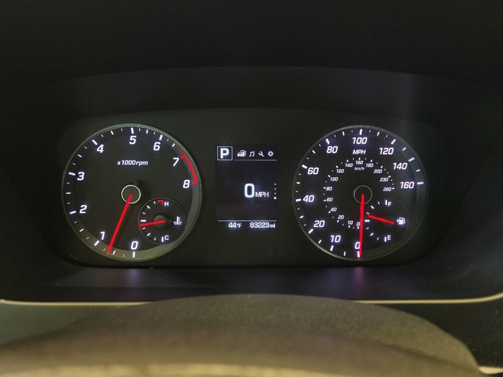 2017 Hyundai Sonata in Maple Heights, OH 44137 - 18095108 23