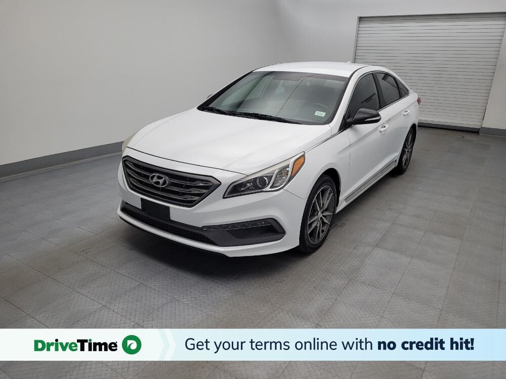 2017 Hyundai Sonata in Maple Heights, OH 44137 - 18095108