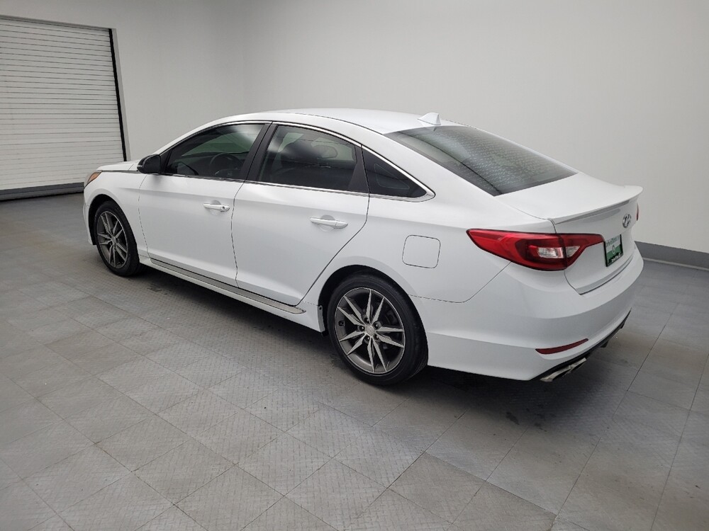 2017 Hyundai Sonata in Maple Heights, OH 44137 - 18095108 3