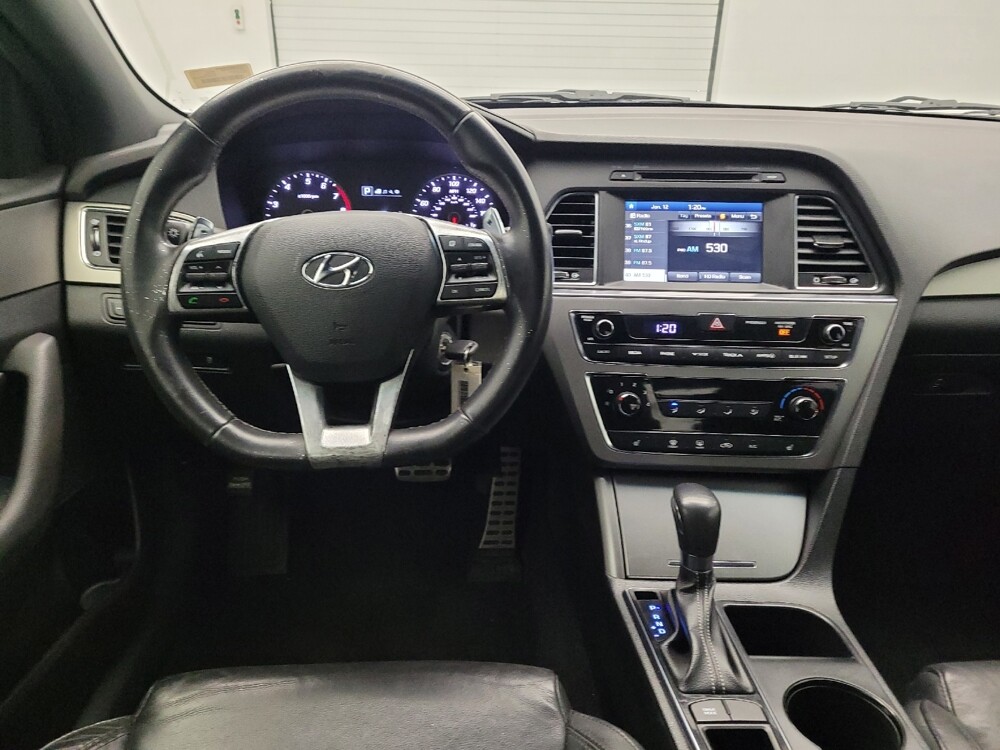 2017 Hyundai Sonata in Maple Heights, OH 44137 - 18095108 22