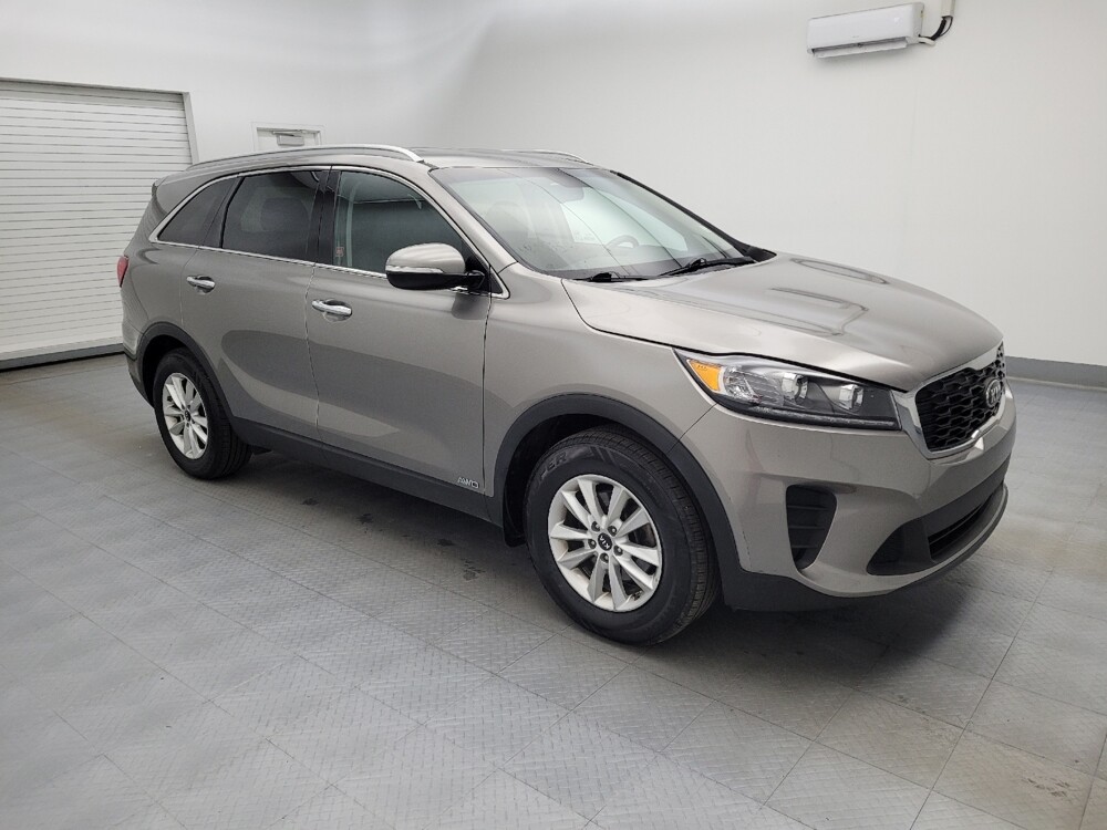 2019 Kia Sorento in Maple Heights, OH 44137 - 18095109 11