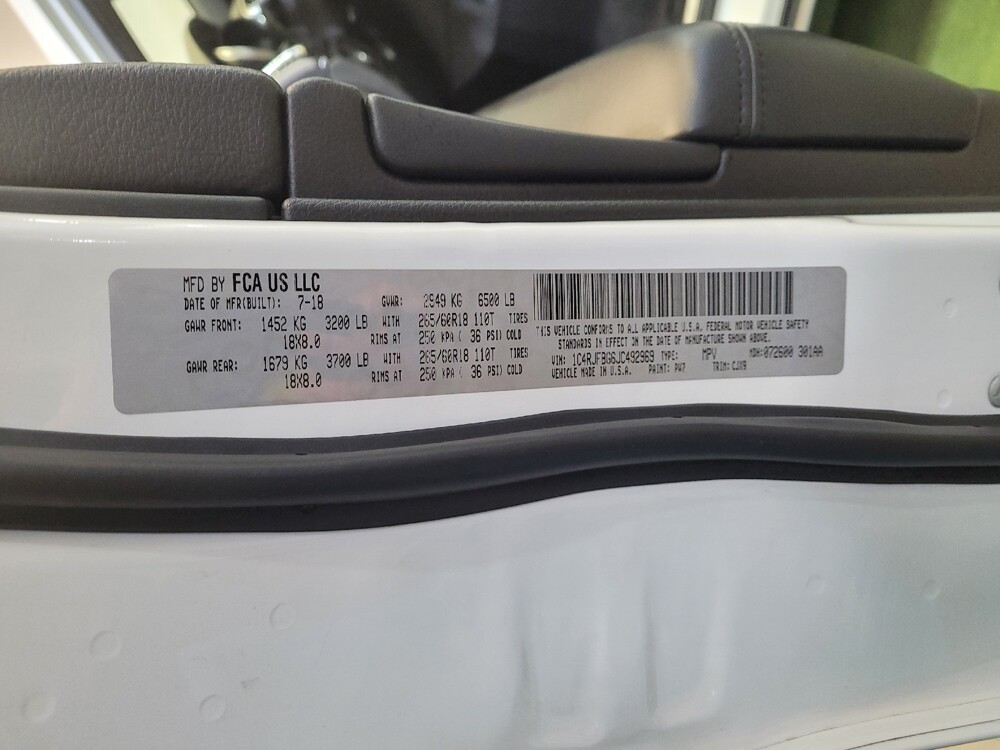 2018 Jeep Grand Cherokee in Maple Heights, OH 44137 - 18095110 33