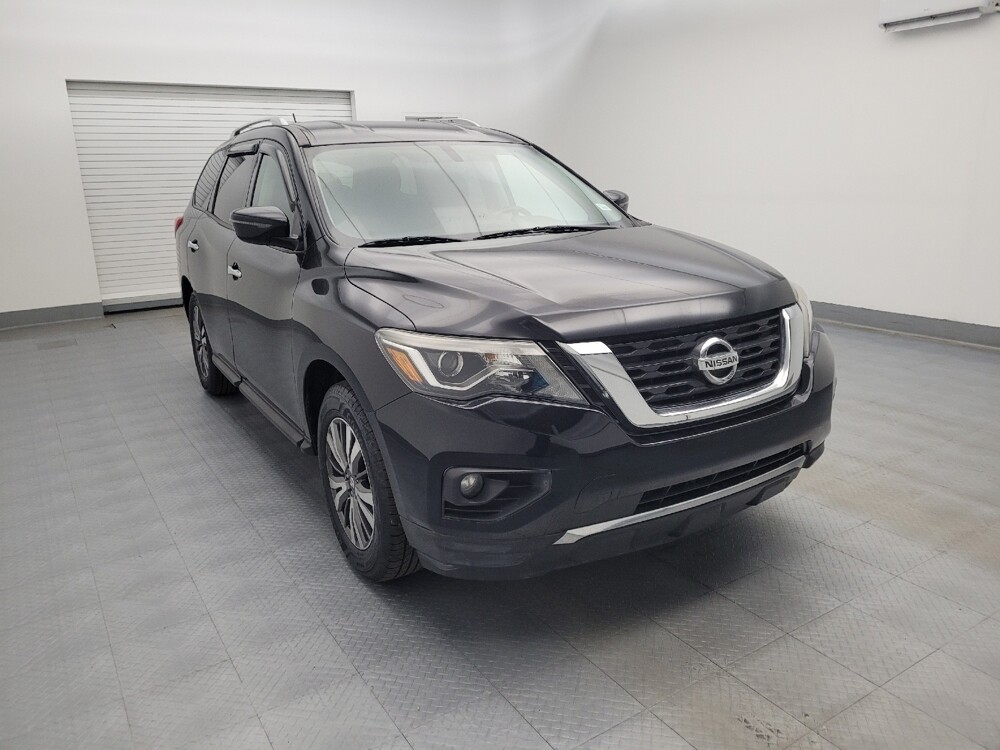 2017 Nissan Pathfinder in Maple Heights, OH 44137 - 18095112 13