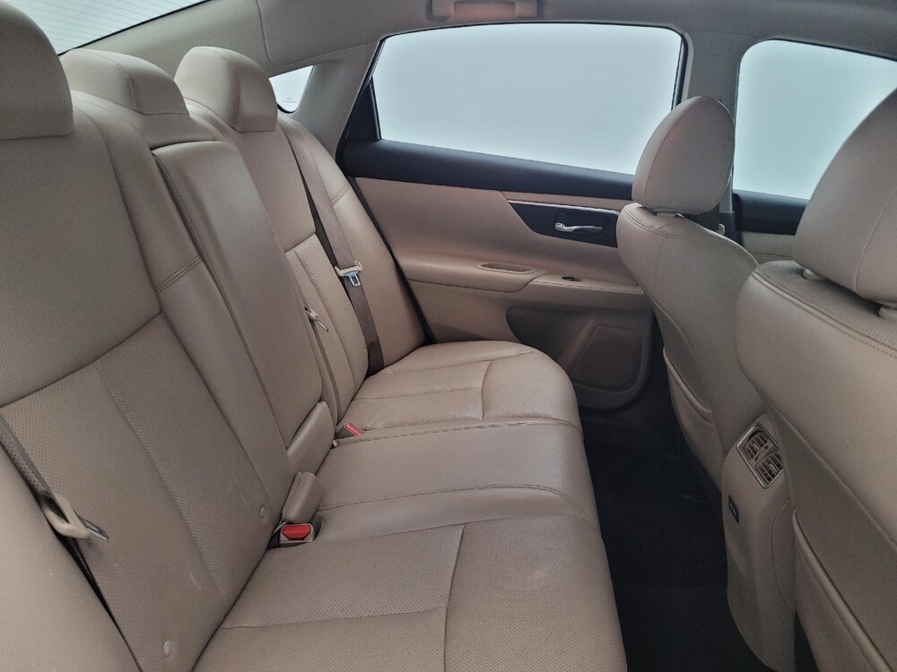 2017 Nissan Altima in Maple Heights, OH 44137 - 18095115 19