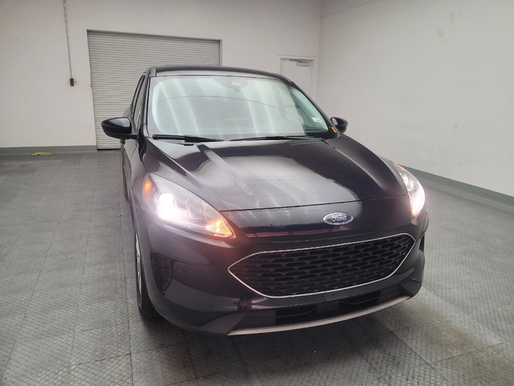 2021 Ford Escape in Fresno, CA 93726 - 18095116 14