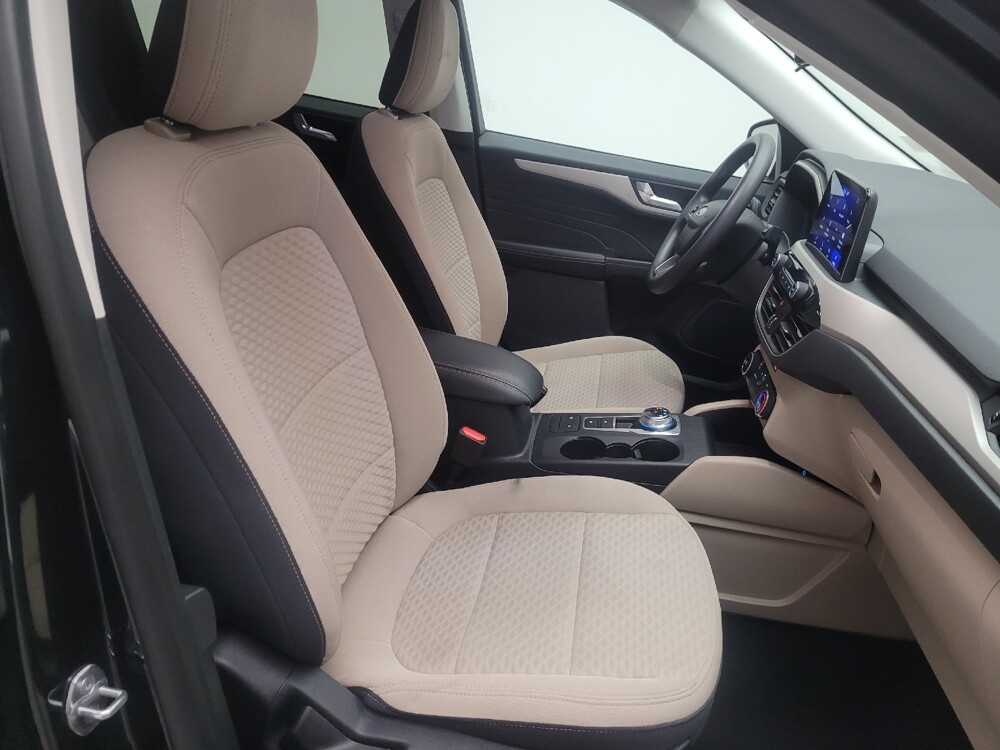 2021 Ford Escape in Fresno, CA 93726 - 18095116 21