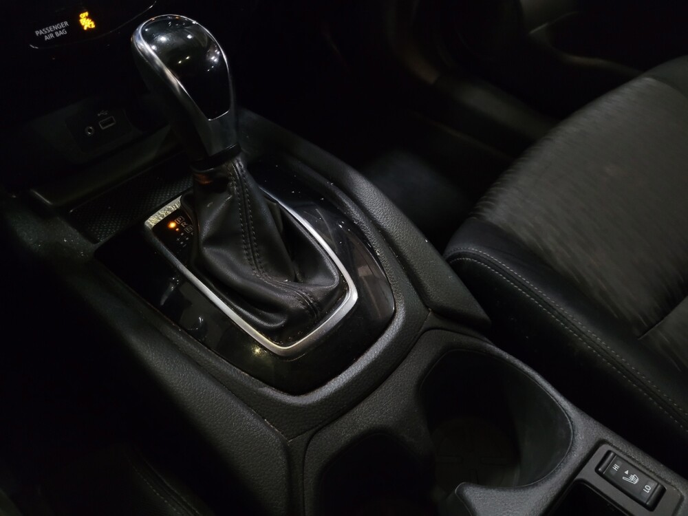 2018 Nissan Rogue in Plymouth Meeting, PA 19462 - 18095119 26