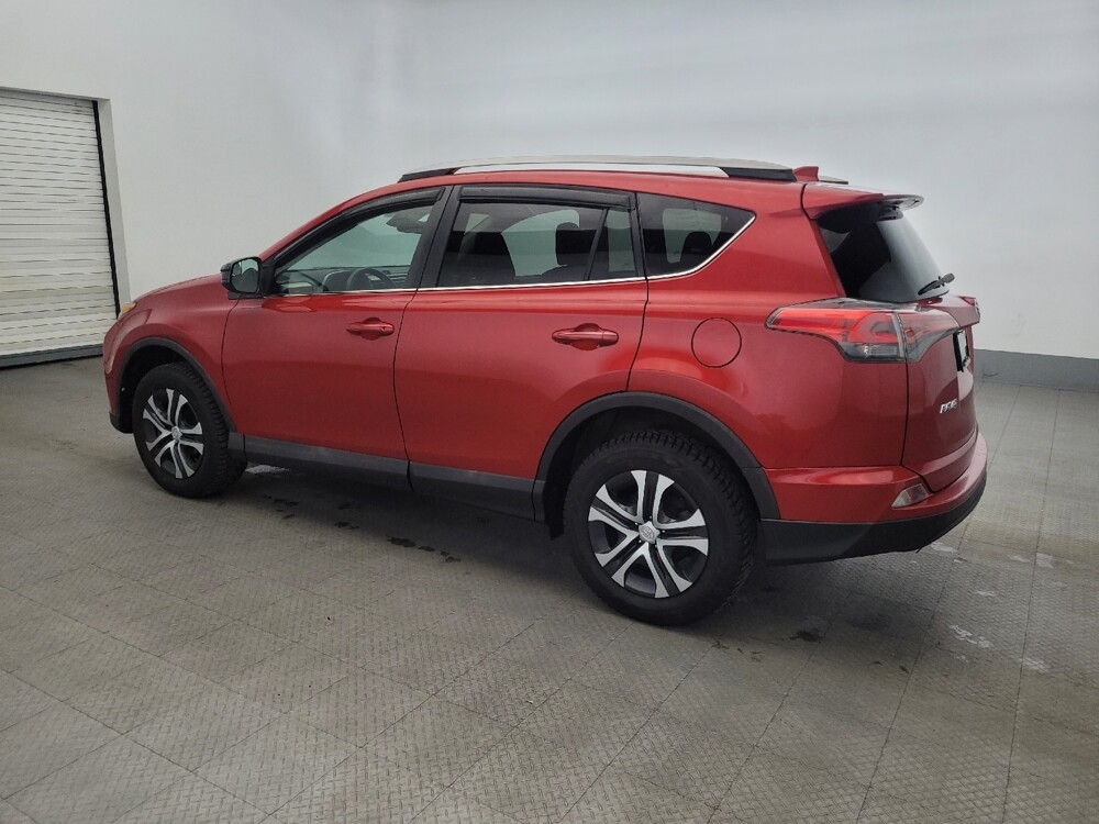 2017 Toyota RAV4 in Pittsburgh, PA 15237 - 18095127 3