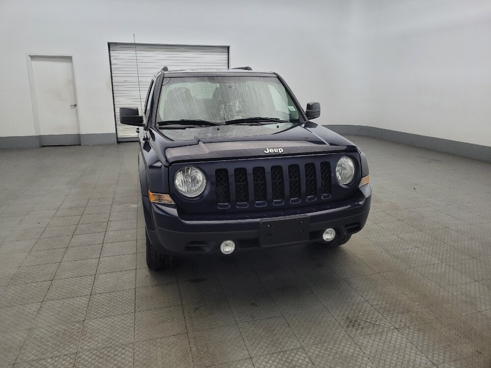 2017 Jeep Patriot in Allentown, PA 18103 - 18095128 14