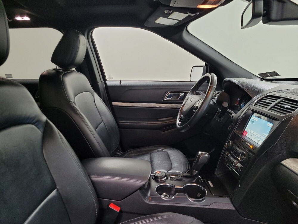2018 Ford Explorer in Allentown, PA 18103 - 18095130 21