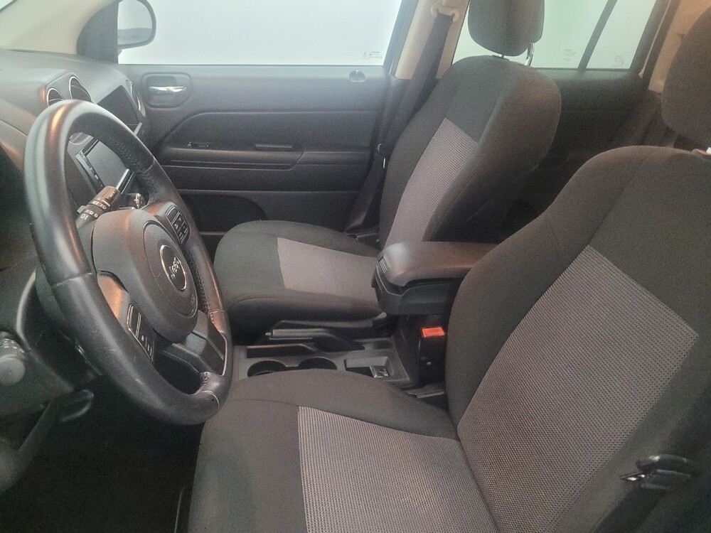 2013 Jeep Compass in Plymouth Meeting, PA 19462 - 18095131 17