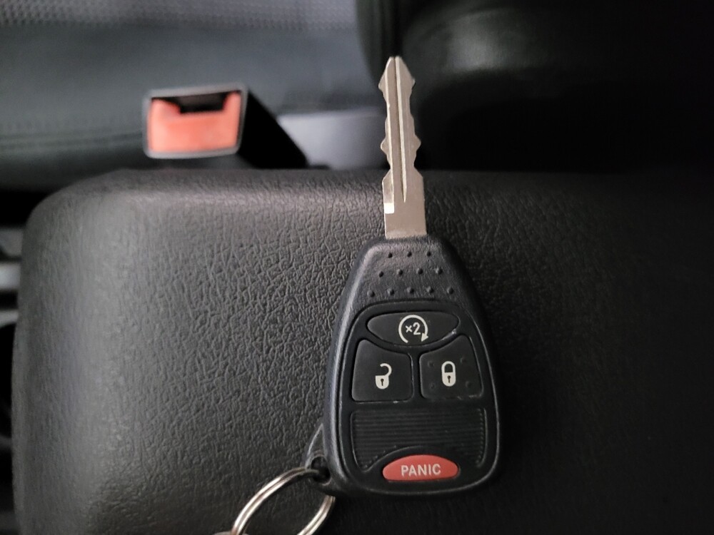 2013 Jeep Compass in Plymouth Meeting, PA 19462 - 18095131 32