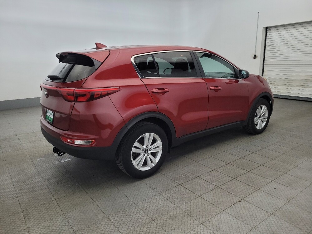 2018 Kia Sportage in Allentown, PA 18103 - 18095132 10