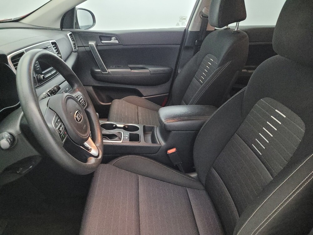 2018 Kia Sportage in Allentown, PA 18103 - 18095132 17