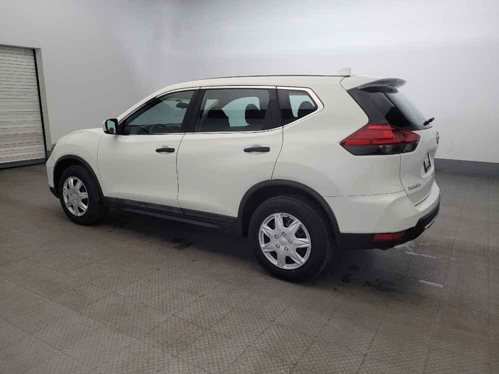 2017 Nissan Rogue in Pittsburgh, PA 15237 - 18095133 3