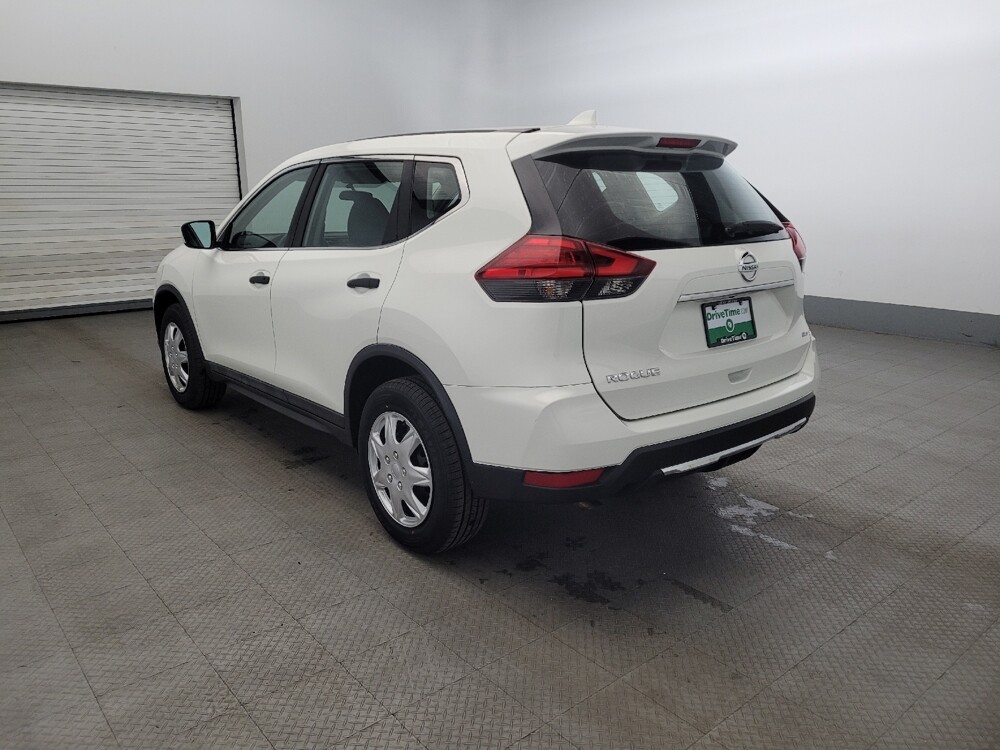 2017 Nissan Rogue in Pittsburgh, PA 15237 - 18095133 5