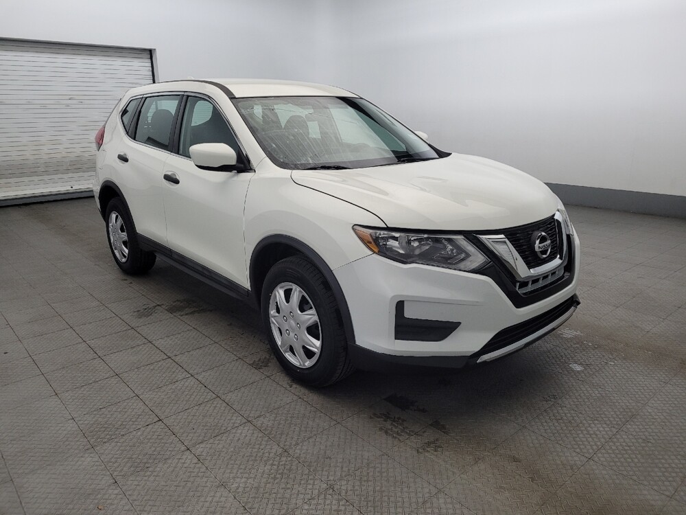 2017 Nissan Rogue in Pittsburgh, PA 15237 - 18095133 13