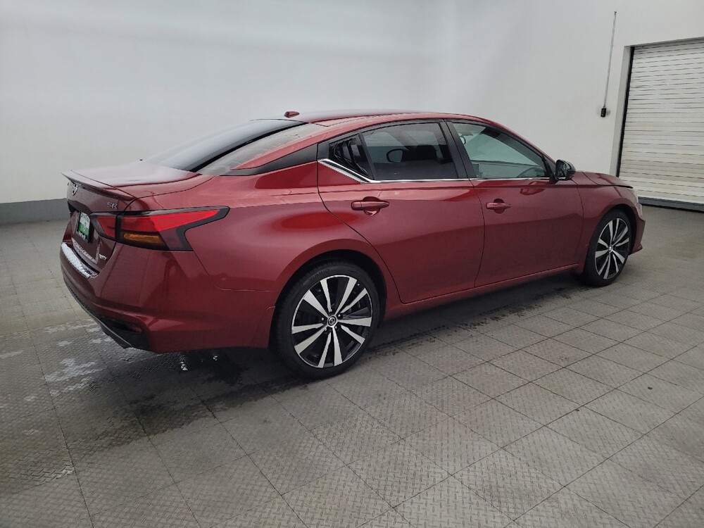 2020 Nissan Altima in Pittsburgh, PA 15237 - 18095135 10