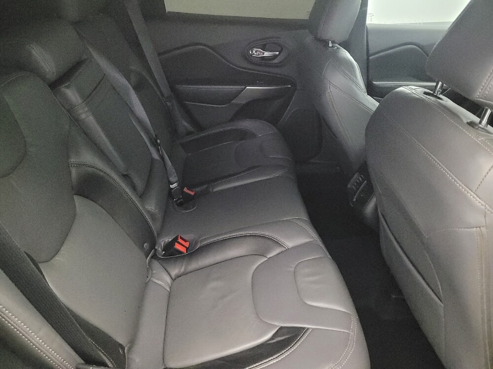 2019 Jeep Cherokee in Newport News, VA 23601 - 18095136 19