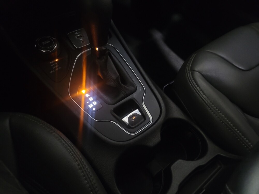 2019 Jeep Cherokee in Newport News, VA 23601 - 18095136 26