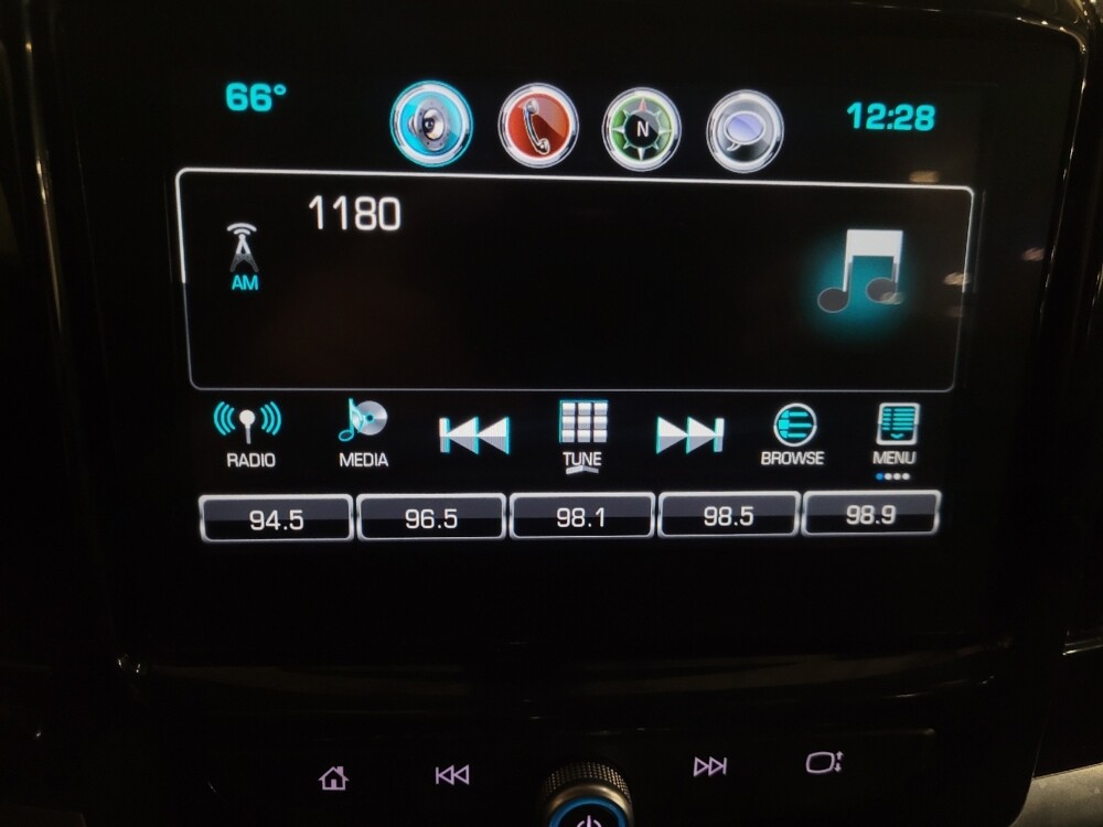 2018 Chevrolet Traverse in Pittsburgh, PA 15237 - 18095139 25