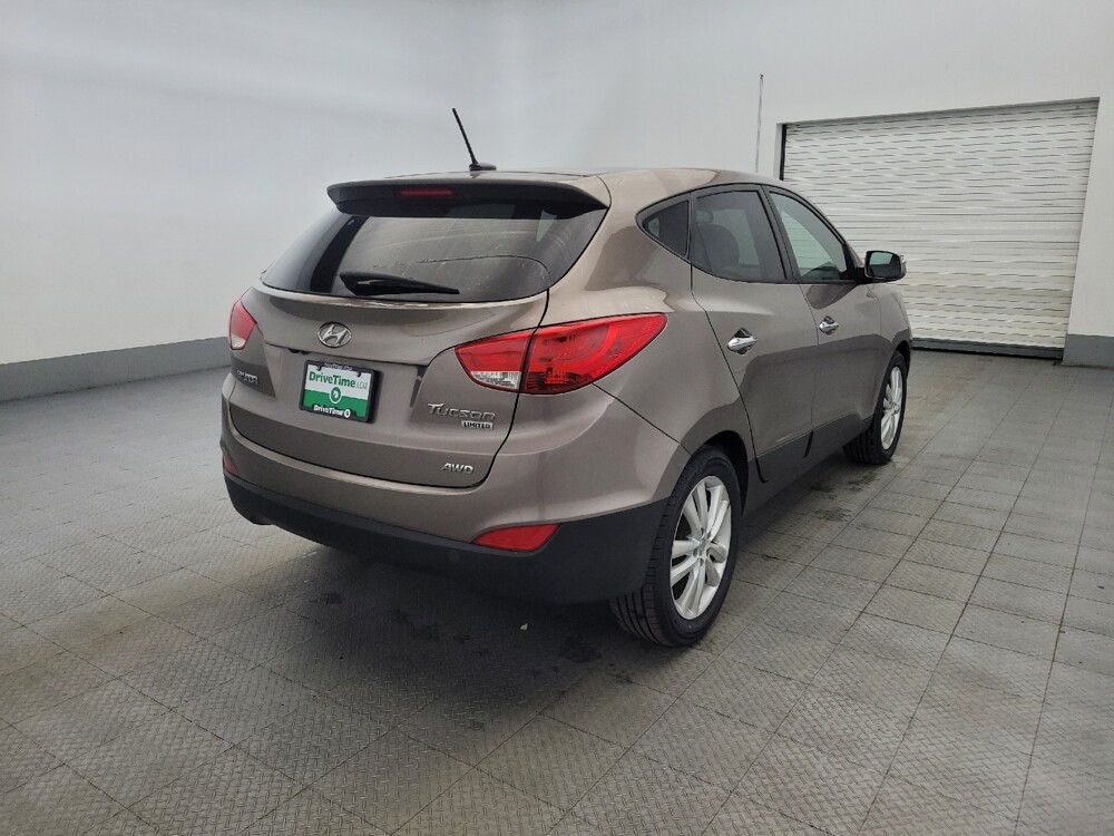 2013 Hyundai Tucson in New Castle, DE 19720 - 18095141 9