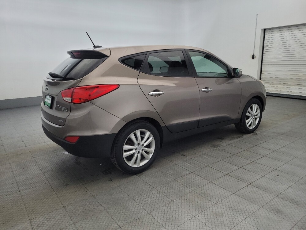 2013 Hyundai Tucson in New Castle, DE 19720 - 18095141 10
