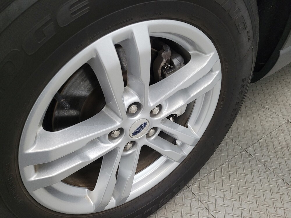 2021 Ford Explorer in Newport News, VA 23601 - 18095142 31