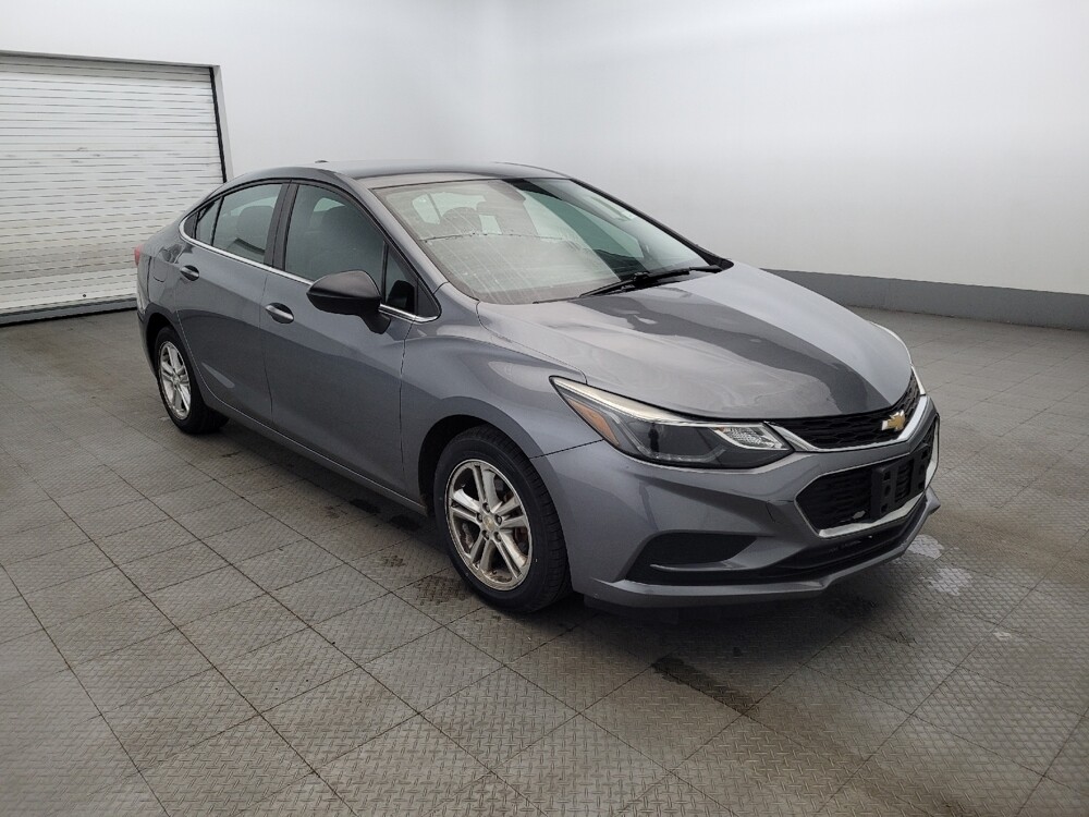 2018 Chevrolet Cruze in Owings Mills, MD 21117 - 18095144 13