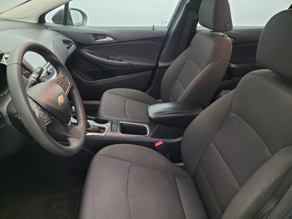 2018 Chevrolet Cruze in Owings Mills, MD 21117 - 18095144 17