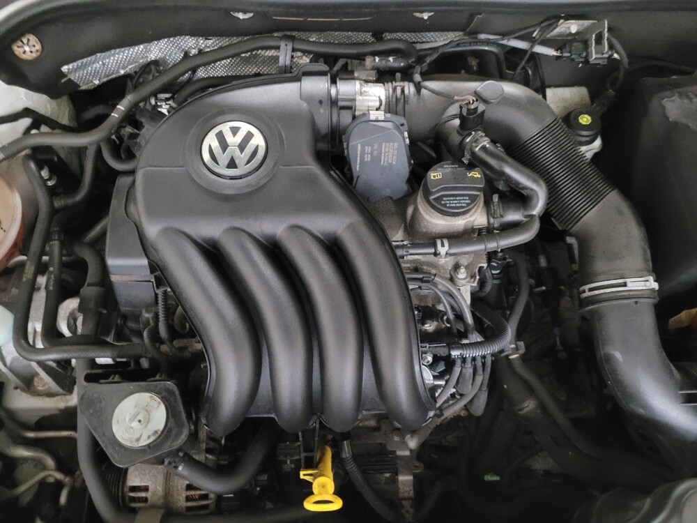 2015 Volkswagen Jetta in Richmond, VA 23235 - 18095146 30