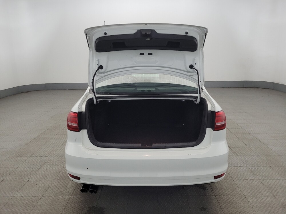 2015 Volkswagen Jetta in Richmond, VA 23235 - 18095146 29