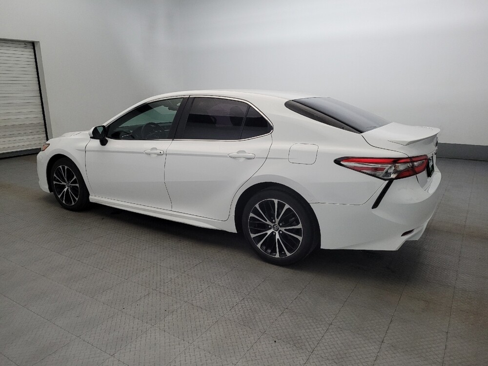 2018 Toyota Camry in New Castle, DE 19720 - 18095149 3