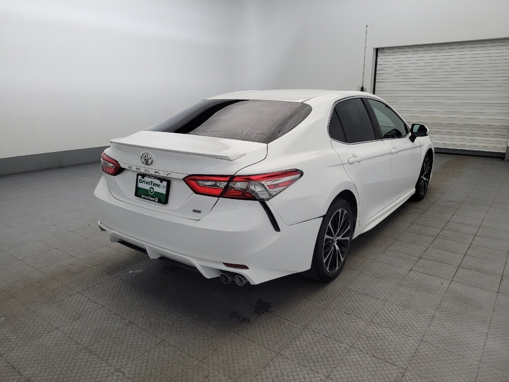 2018 Toyota Camry in New Castle, DE 19720 - 18095149 9